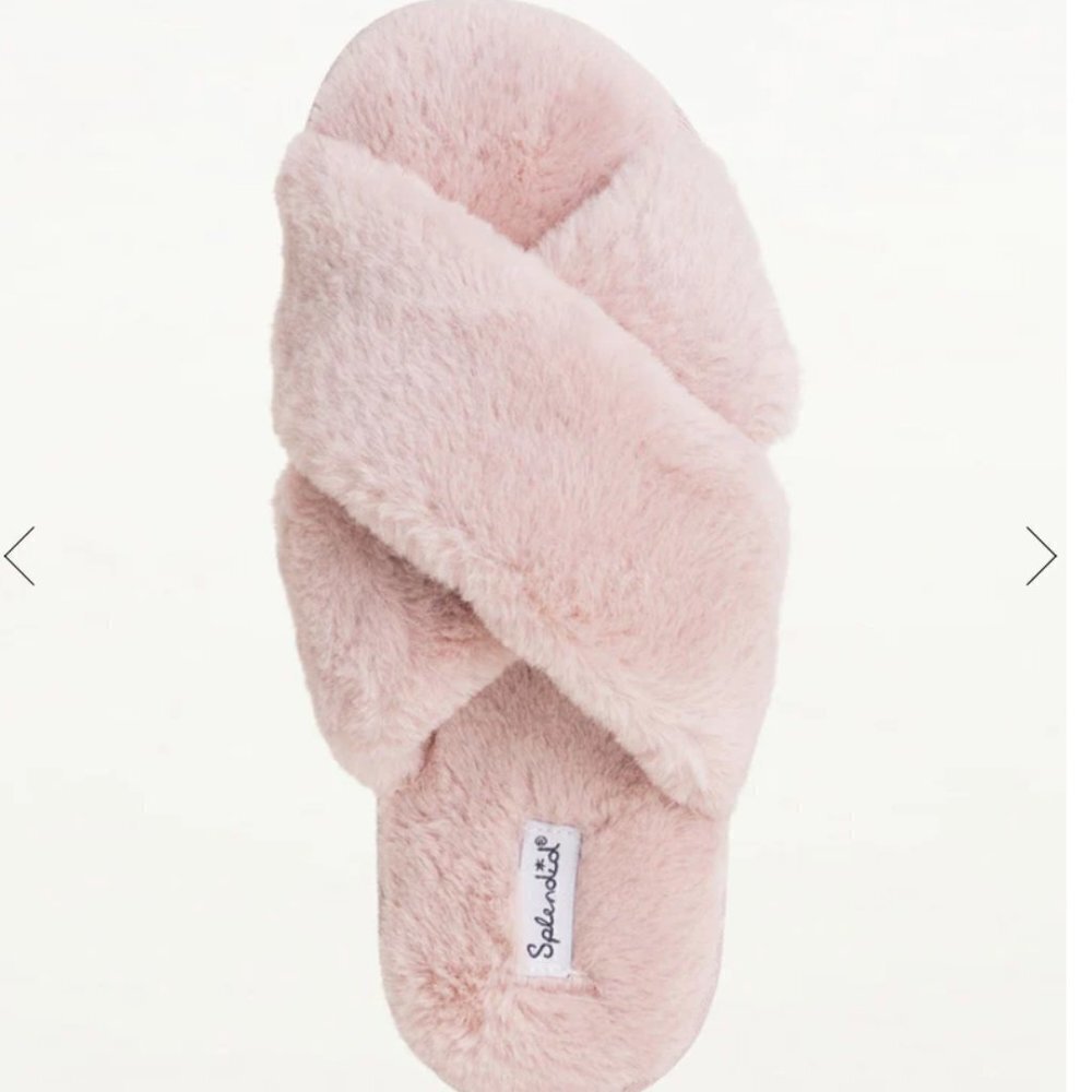 NWT Splendid Cross Slide Slippers Size S/M